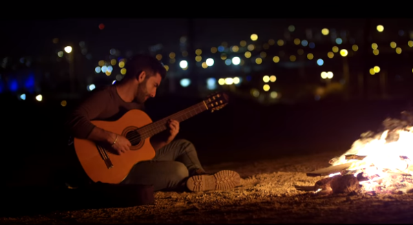 לרגל חגיגות ה-70: אליעד נחום חוזר לצבא• צפו