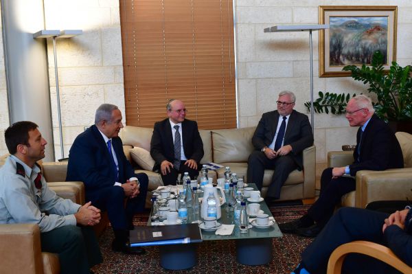 נתניהו נפגש עם השליח האמריקני לנושא סוריה