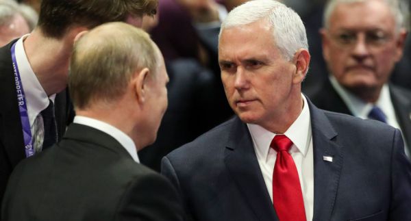 בדרך לחיזוק היחסים: פוטין נפגש עם סגן נשיא ארה"ב