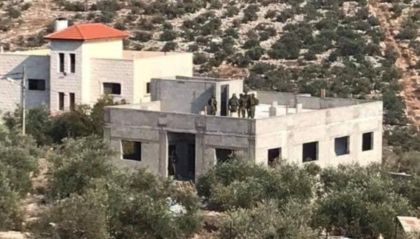 דיווח פלסטיני: צה"ל כיתר את בית המחבל מברקן