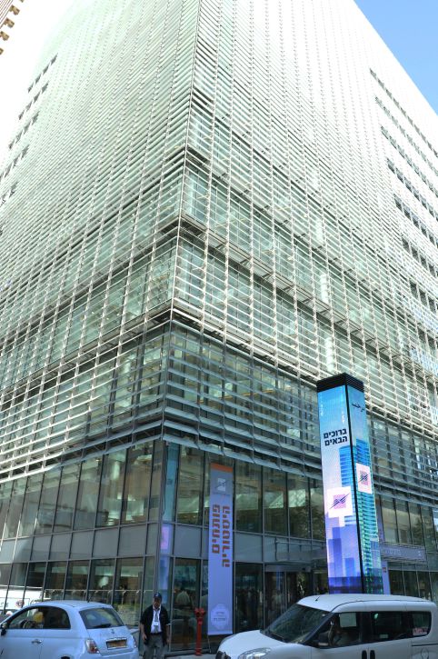 זוועה בר"ג: חשודה בפרשת לב לבייב קפצה אל מותה