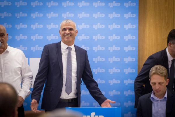 במקום גלנט? הרמטכ"ל לשעבר בדרך ל'כולנו'