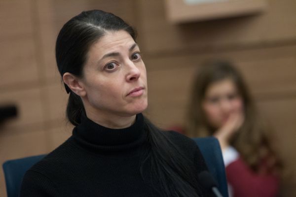 אופס: הסקר המביך של ח"כ מרב מכאלי