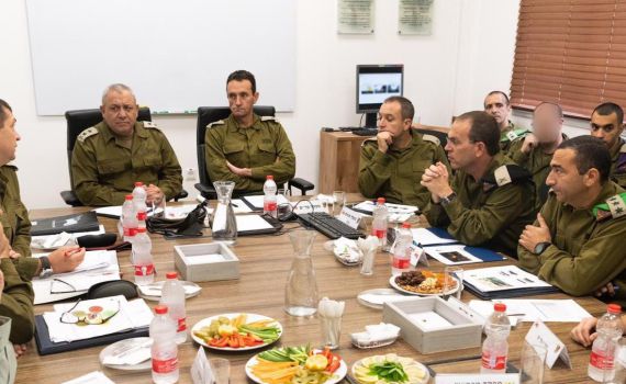 איזנקוט הורה: "לשמור על כוננות בדרום"