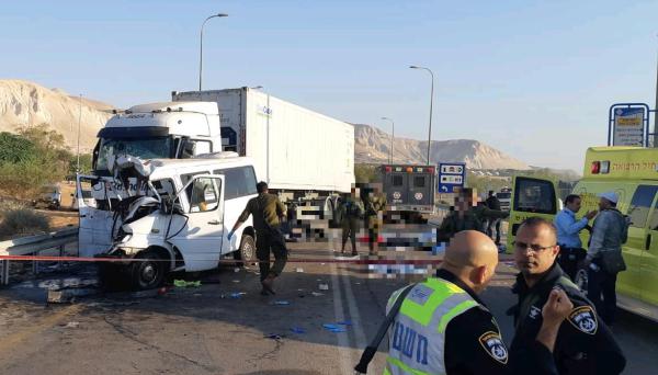 שישה הרוגים בתאונה קשה בכביש 90