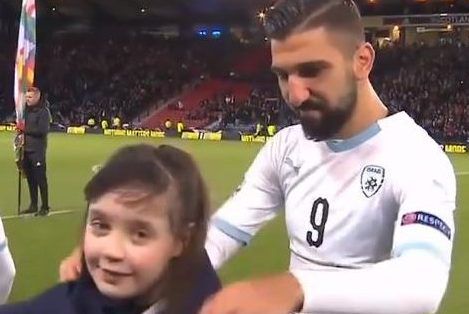 בעולם מברכים את הנבחרת הישראלית על המחווה