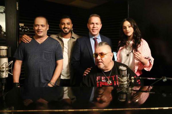 צפו: גלעד ארדן בשיתוף פעולה עם הזמרים המוכרים