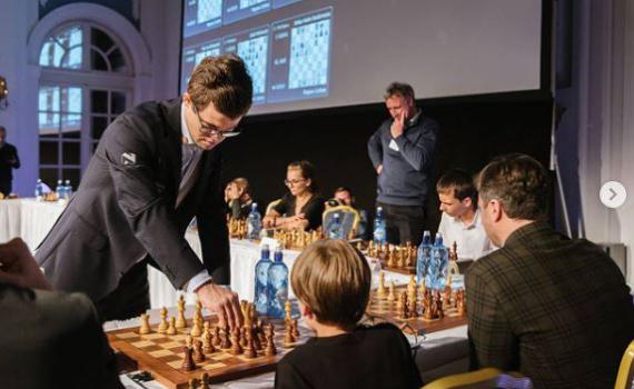 אליפות העולם בשחמט: מבחן חשוב לקרלסן