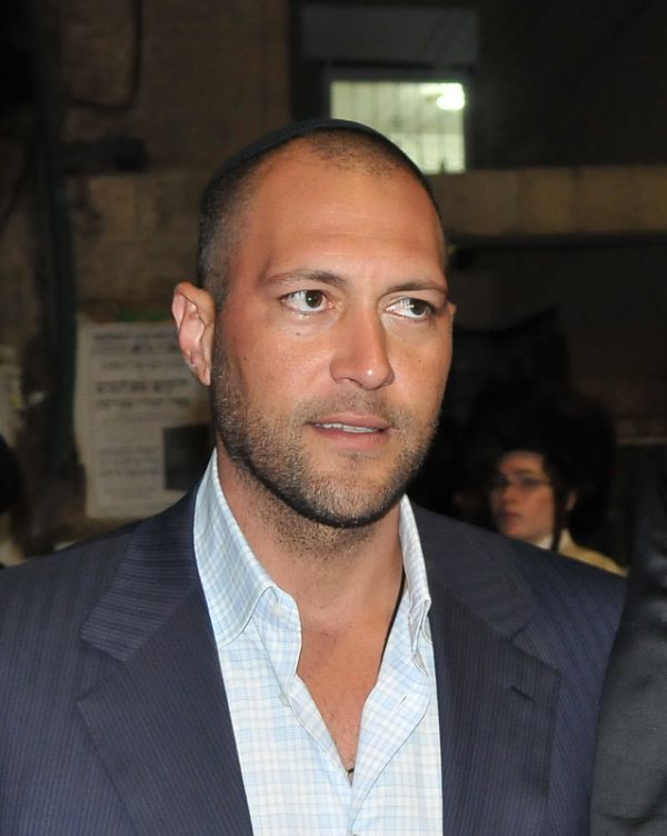 דירות היוקרה של גומא אגייאר ז"ל לא יעברו לחב"ד