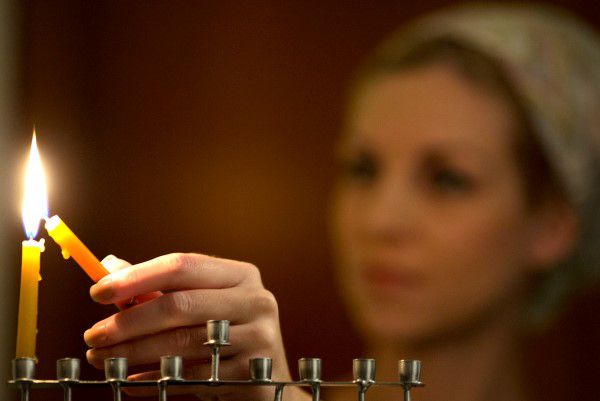 להתמלא באור: יום עיון בחנוכה לנשים בירושלים