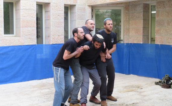 מוקירים את המתמודדים במכללת הרצוג