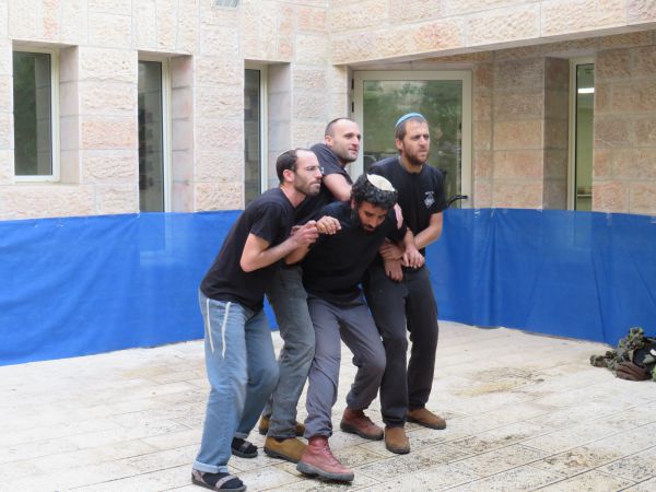 מוקירים את המתמודדים במכללת הרצוג