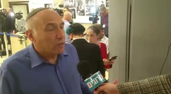 יוגב לסרוגים: "לא מתפטרים באמצע מערכה"