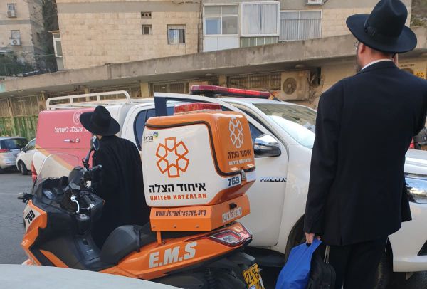 11 פצועים בשריפה במבנה בירושלים, מצבם בינוני-קל