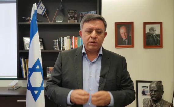 גבאי על תיק 3000: זו בגידה, נתניהו חייב להתפטר