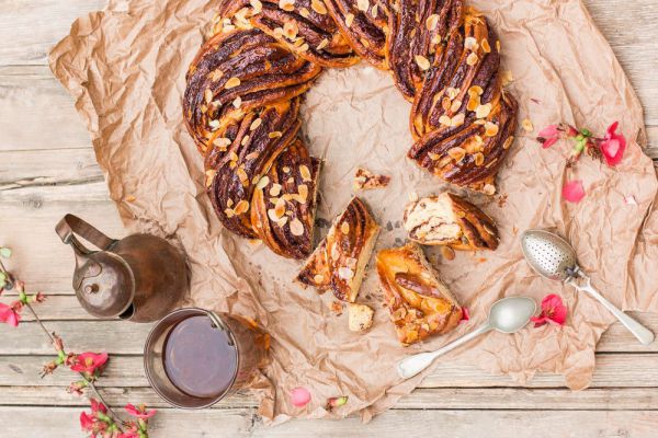 העוגה הכי נכונה לשבת: מתכון לשטרודל שמרים