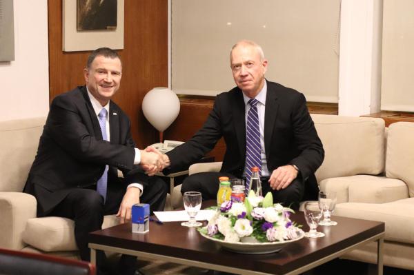 אחרי 4 שנים: גלנט התפטר מהכנסת ועורק לליכוד