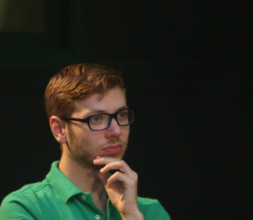 לאחר הציוצים: יאיר נתניהו הוצא לחופשה מעבודתו