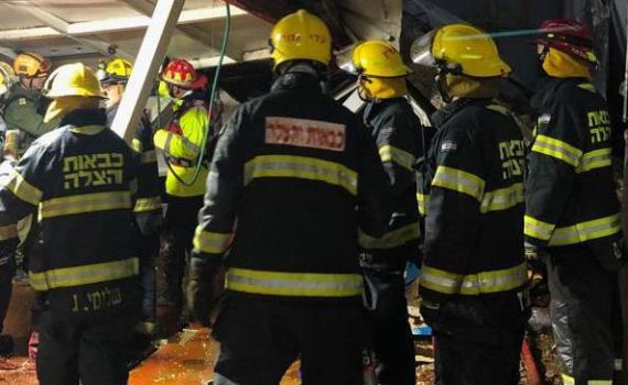 נזקי הגשם: אדם נהרג מקריסת קיר בטון בירושלים