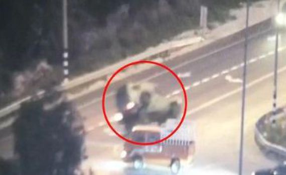 צפו: שלושה לוחמים נפצעו בהתהפכות ג'יפ צבאי