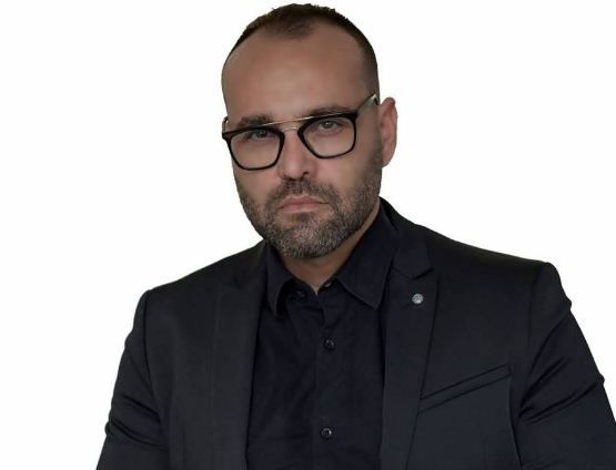 המסורתי שמתמודד על ראשות הבית היהודי. ראיון