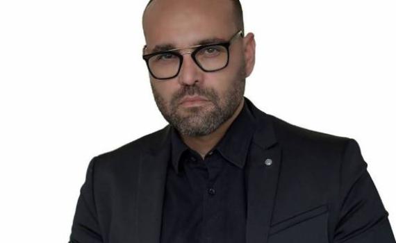 המסורתי שמתמודד על ראשות הבית היהודי. ראיון