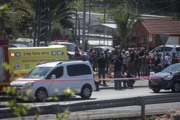 בתגובה לפיגוע: בבית היהודי דורשים להסדיר את עפרה