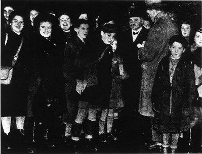 לאחר 80 שנה: ניצולי "קינדר טרנספורט" יקבלו פיצויים