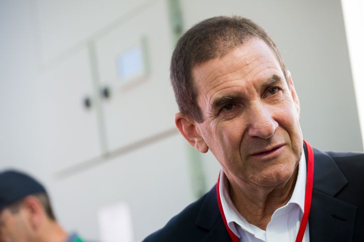 בגלל ניגוד עניינים: יו"ר הוועדה לבחינת מעמד גלי צה"ל פרש