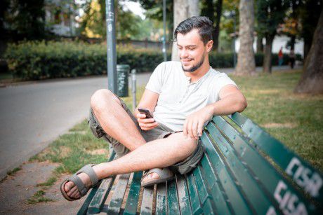 המגזר סוער: מי הם באמת הדתיים הנורמלים?