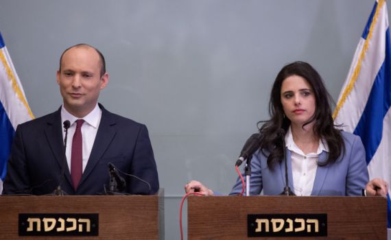 סקר ראשון: כמה מנדטים שווה מפלגת בנט- שקד?