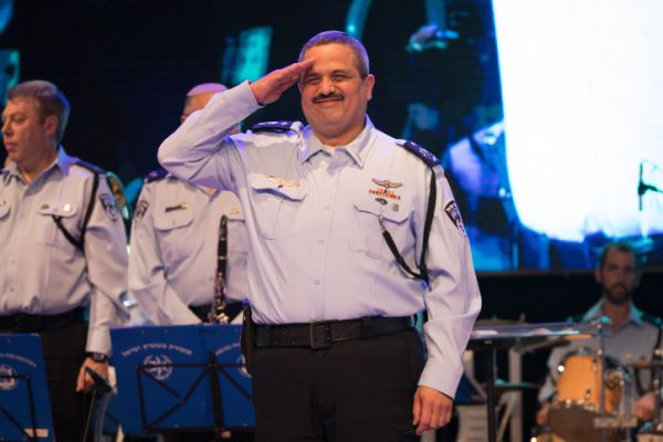 'אשרת ללא מדים': הפרידה המרגשת של רוני אלשיך מהמשטרה