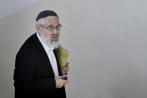 "לא צריך לכעוס רק על הרב מוטי אלון"