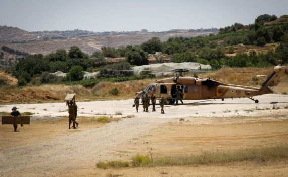 צה"ל מאשר: שני לוחמים נפצעו בהתהפכות רכב