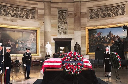 לבקשת נתניהו: כחלון יטוס ללווית נשיא ארה"ב