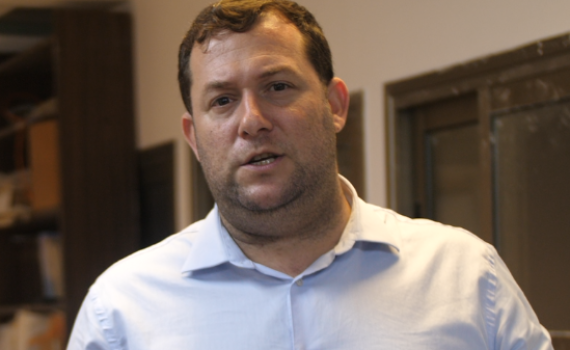 יוסי דגן תפס את סתיו שפיר על שקר