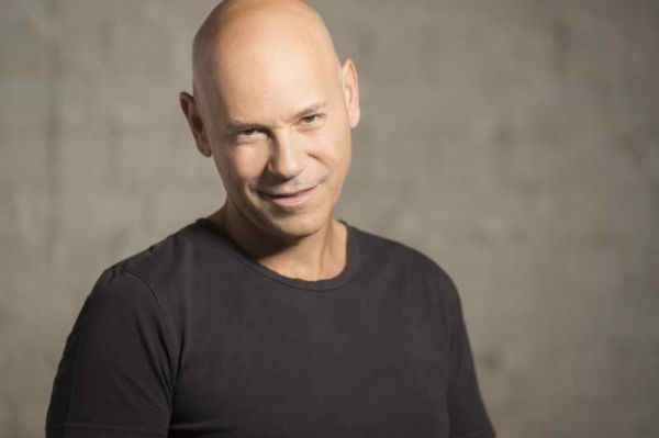 רפואה שלמה: הזמר רמי קלינשטיין נפצע בתאונה