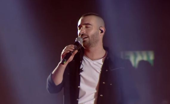 צפו: המחווה המרגשת של אמני ישראל ליגאל בשן