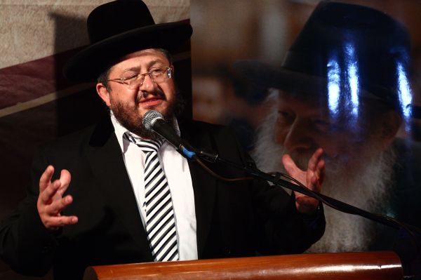 הרב דרעי למשפחת רמון: שקלו שוב את שריפת רונה