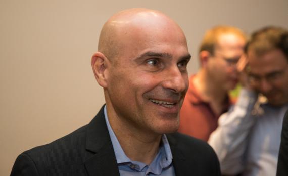 מהמרים על היו"ר: תגובות מעורבות על פרשת אפי נווה