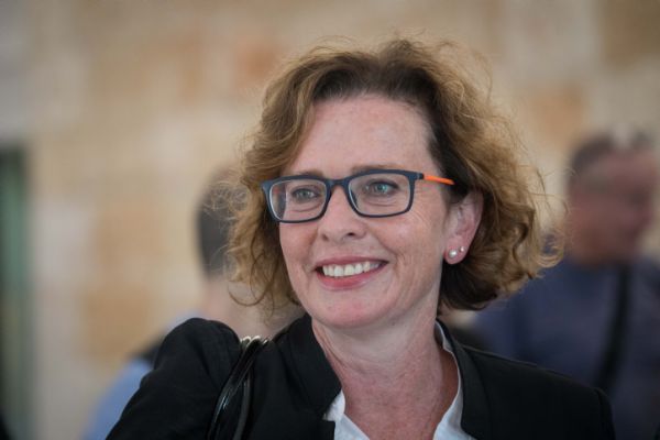 מסתמן: קליש תבטל את מינוי זעאתרה לסגנה