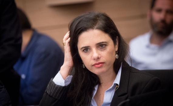 שקד: "אבטל את המהפכה החוקתית של אהרון ברק"