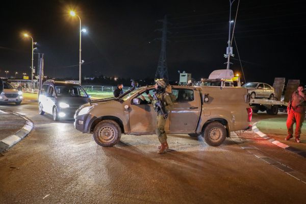 שני חיילי 'נצח יהודה' הוכו על ידי שוטרי מג"ב והושעו