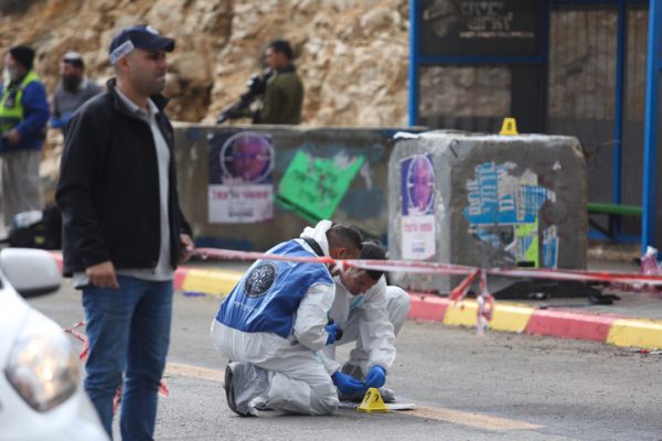 עיתון בריטי השווה את חיסול המחבלים לרצח החיילים