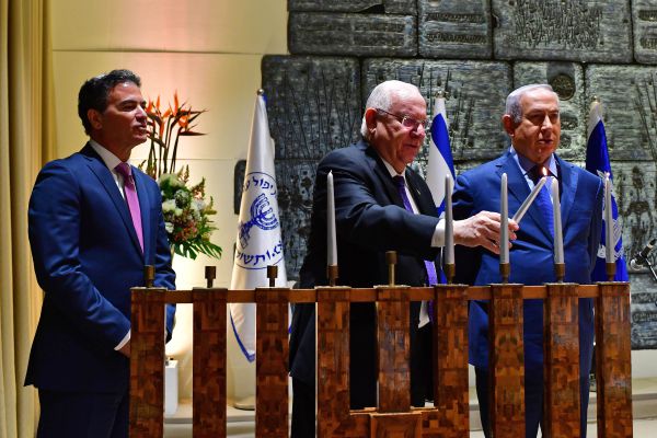 "מודל לחיקוי": 2 קצינות במצטייני המוסד 2018