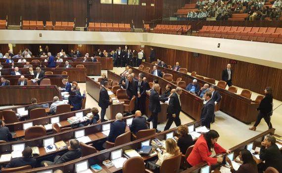 חוק גירוש משפחות מחבלים עבר בקריאה טרומית