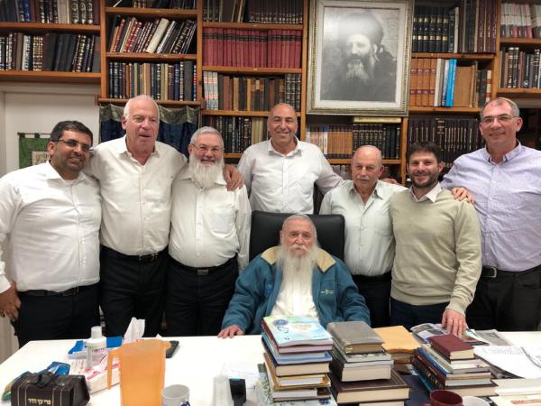 מסתמן: יו"ר מפלגת הבית היהודי לא יהיה ח"כ מכהן