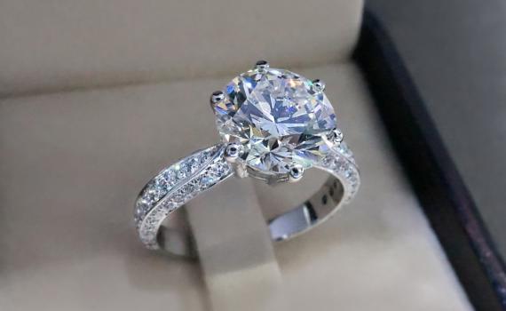 מטורף: המשטרה הצילה את הצעת הנישואין הכושלת