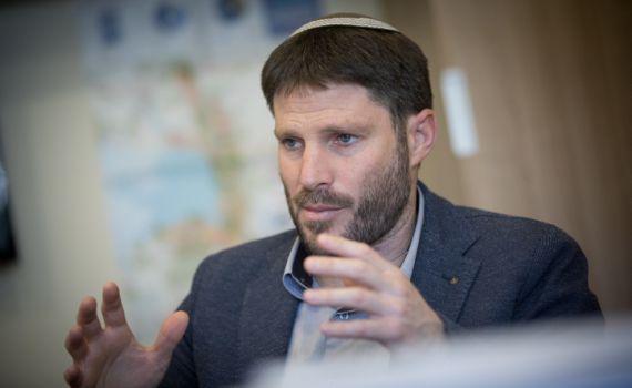 סמוטריץ': "מי שלא יתחבר אלינו, צריך לשבת בבית"