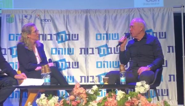 גלנט על גנץ: "שמונה מילים ופוסטר זה לא מספיק"
